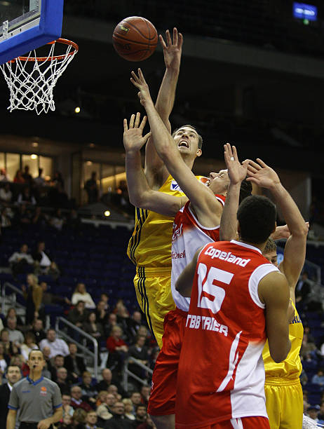 径运动的热 径运动的热